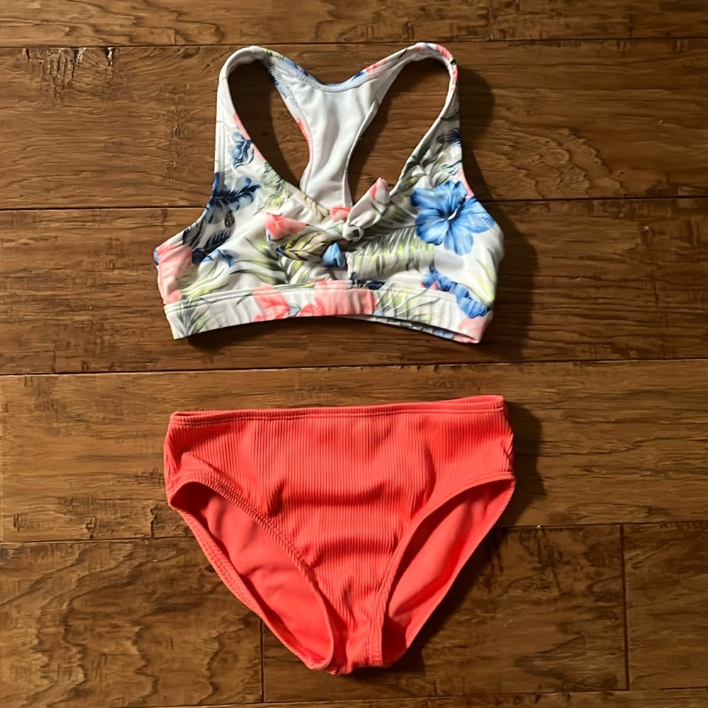 Girl’s 6-6X 2 Piece Swim Suit